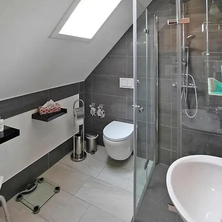 Apartman 1 Bedroom Gorgeous In Waren Mritz *